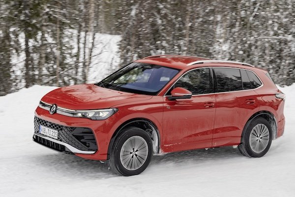 First win for the VW Tiguan – Best Selling Cars Blog